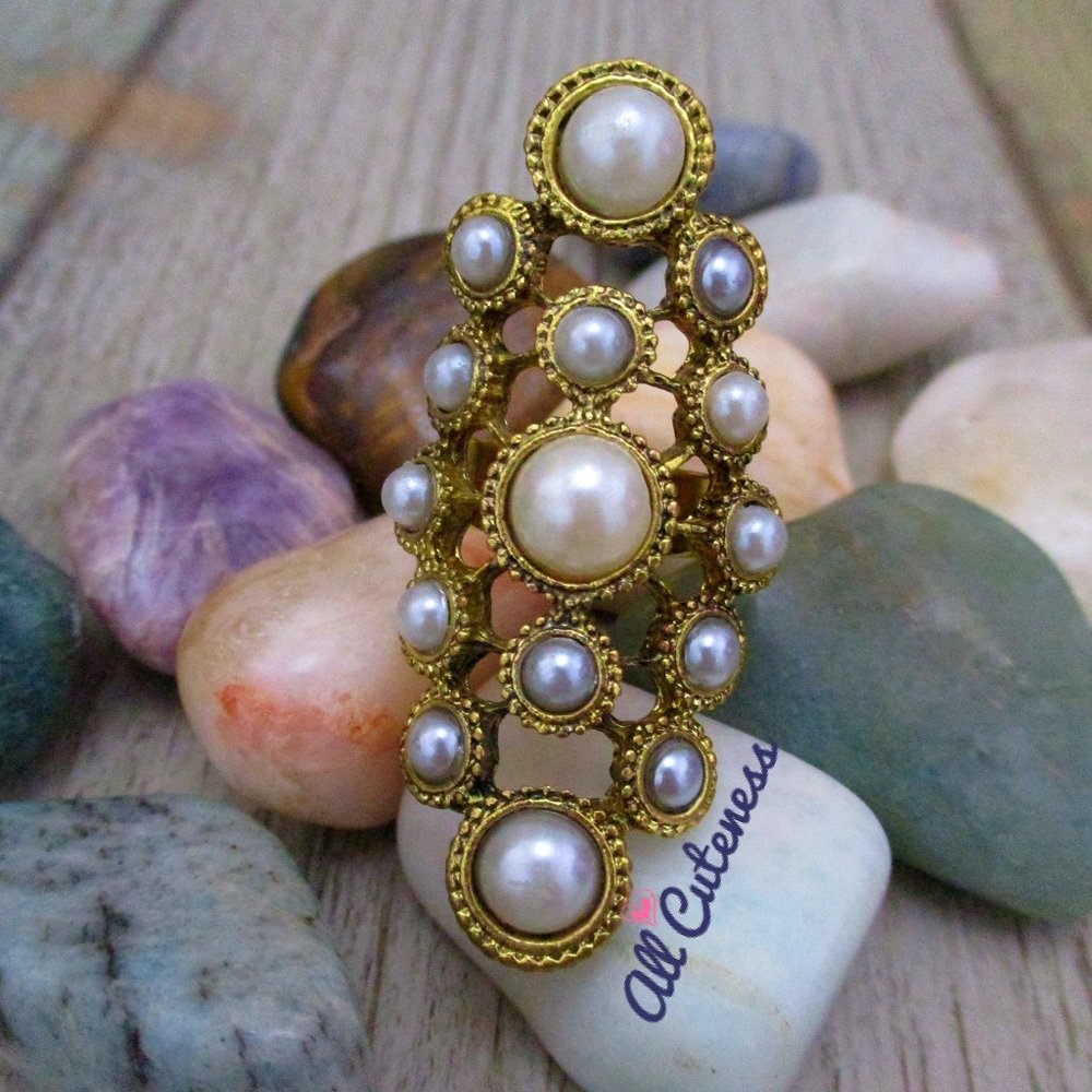 🎀 Cocktail Ring
